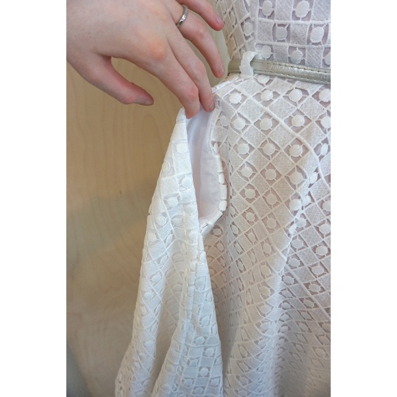 Closet London White Lace Skater Dress with Silver Belt - Picture 9 of 10